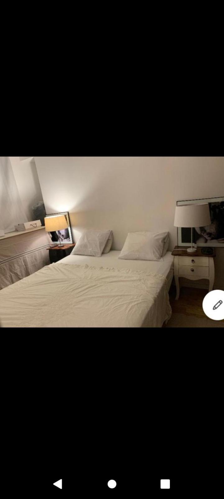 Tres Bel A Centre Apartment *